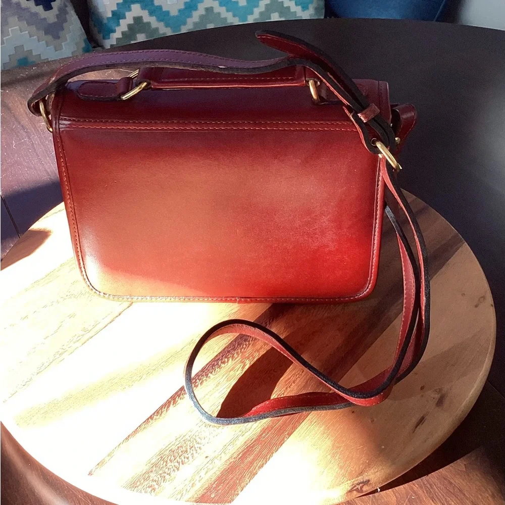RED GOOSE Crossbody Bag Red Leather EUC - Picture 8 of 15